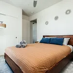 Stunning 2Br Apartment Steps From Santa Monica Pier